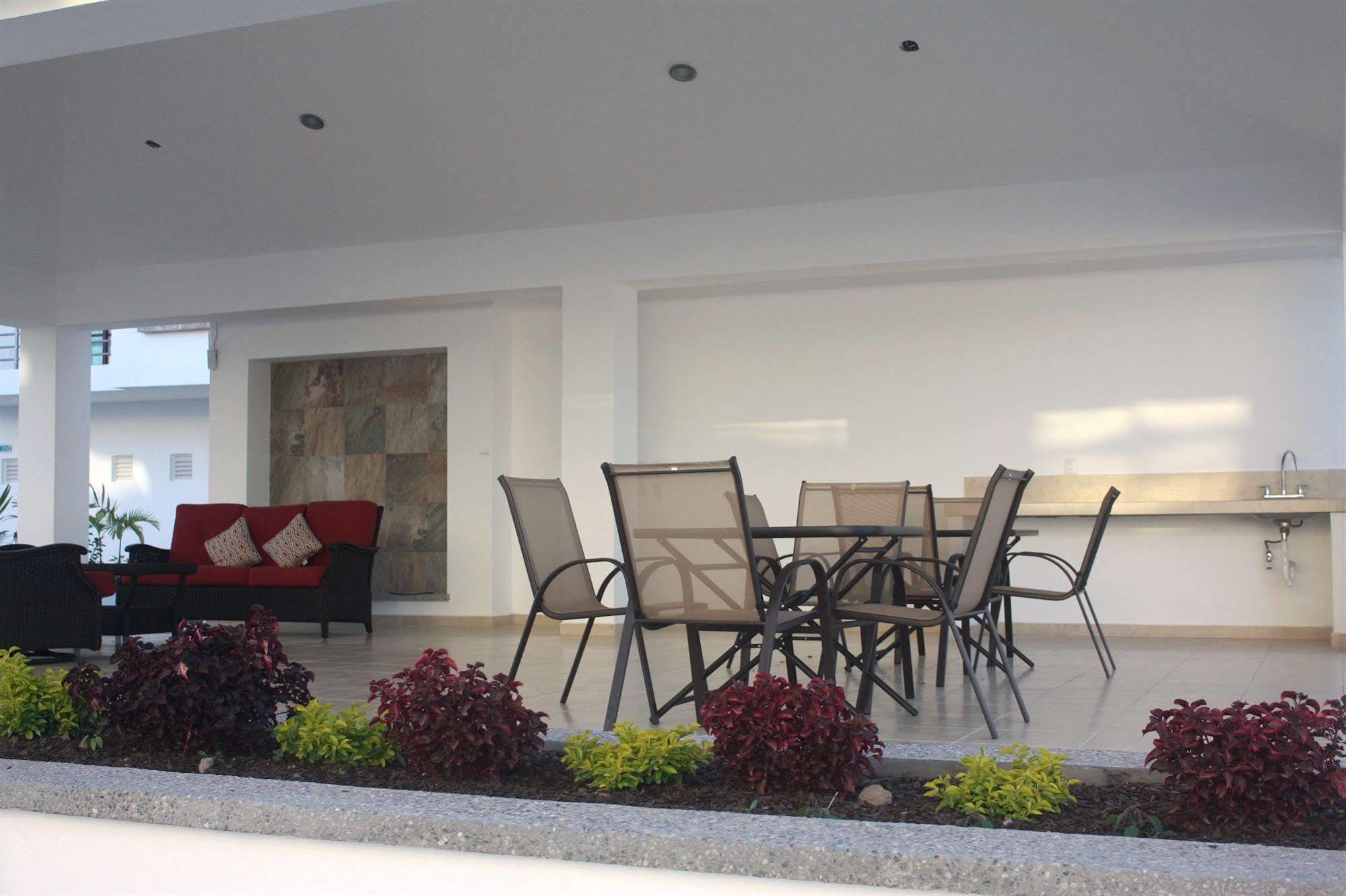 Marena Suites & Apartments Mazatlan Dış mekan fotoğraf