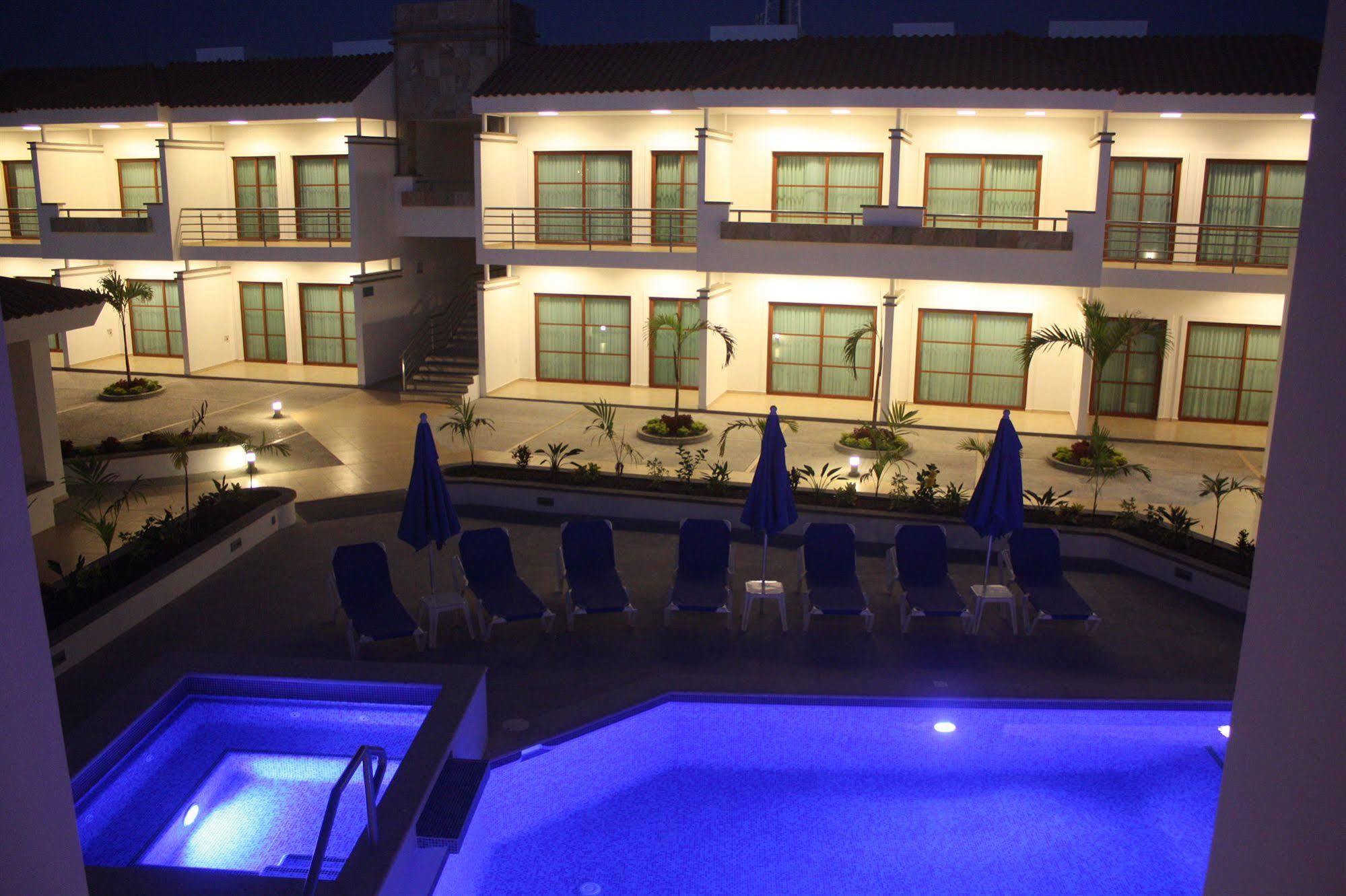 Marena Suites & Apartments Mazatlan Dış mekan fotoğraf